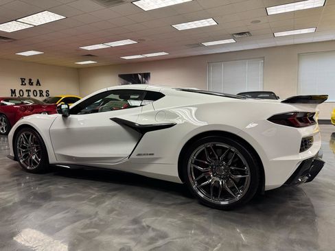 Used 2023 Chevrolet Corvette Z06 w/ Engine Appearance Package RWD image 19