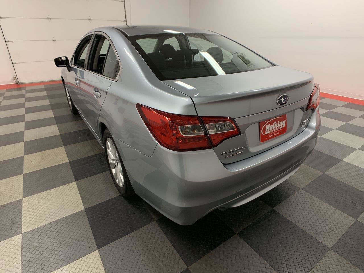 Used 2017 Subaru Legacy 2.5i w/ Alloy Wheel Package AWD/4WD image 4