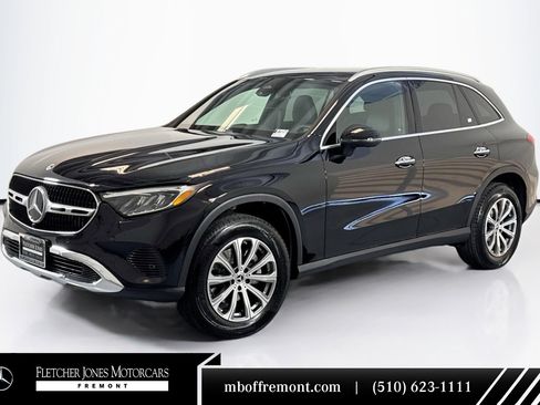 Certified 2025 Mercedes-Benz GLC 300 image 1