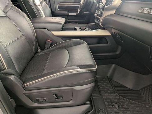 Used 2019 RAM 2500 Laramie AWD/4WD image 34