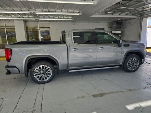 Used 2023 GMC Sierra 1500 Denali Ultimate image 6