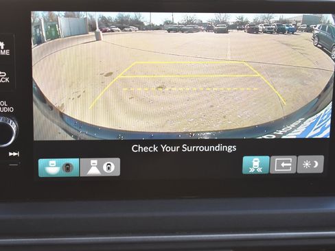 Used 2023 Honda Pilot Elite image 10