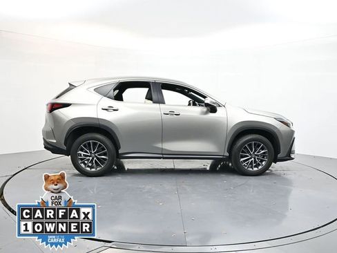 Used 2023 Lexus NX 250 FWD image 10