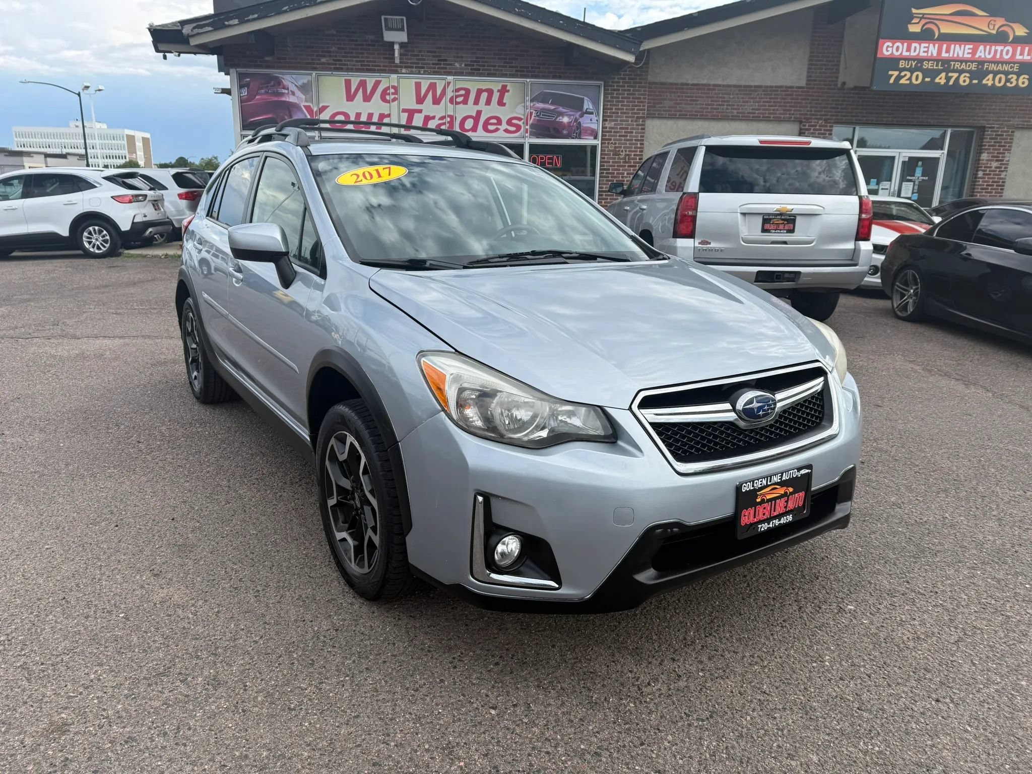 Used 2017 Subaru Crosstrek 2.0i Premium AWD/4WD image 2