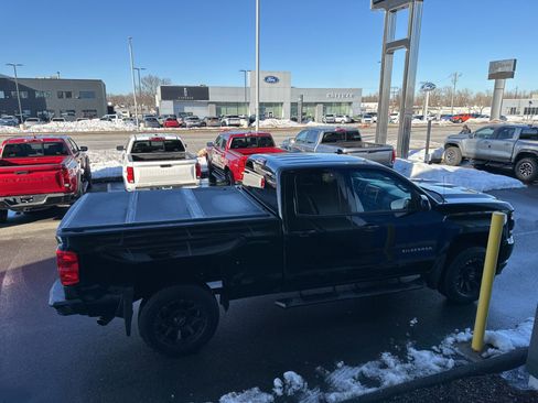 Used 2016 Chevrolet Silverado 1500 LT w/ All Star Edition image 4