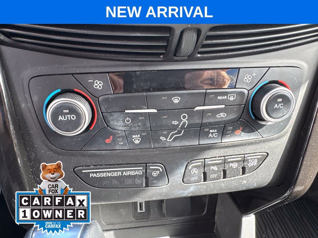 Used 2019 Ford Escape Titanium AWD/4WD image 18