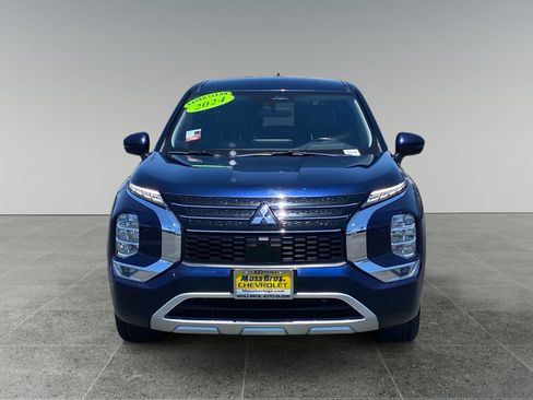 Used 2024 Mitsubishi Outlander SE AWD/4WD image 8