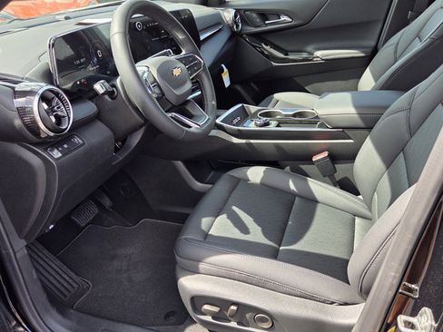 New 2026 Chevrolet Equinox LT image 5