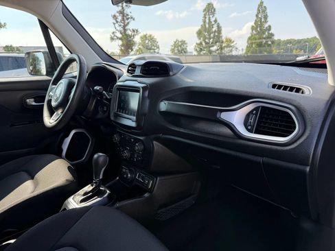 Used 2018 Jeep Renegade Sport w/ Power & Air Group AWD/4WD image 19