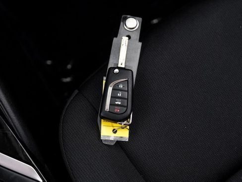 Used 2025 Toyota Corolla LE FWD image 56