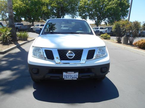 Used 2019 Nissan Frontier S RWD image 8