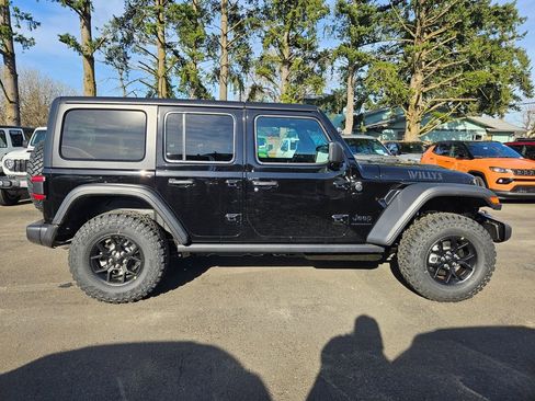 New 2026 Jeep Wrangler Unlimited Sport AWD/4WD image 8