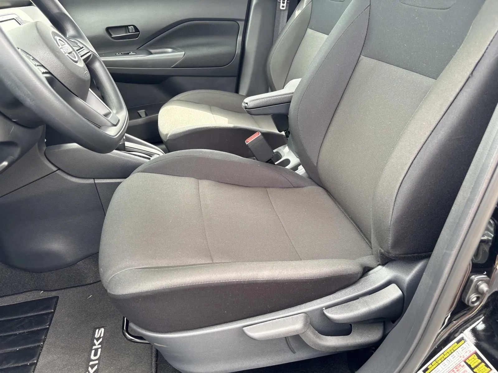 Used 2025 Nissan Kicks Play S FWD image 26