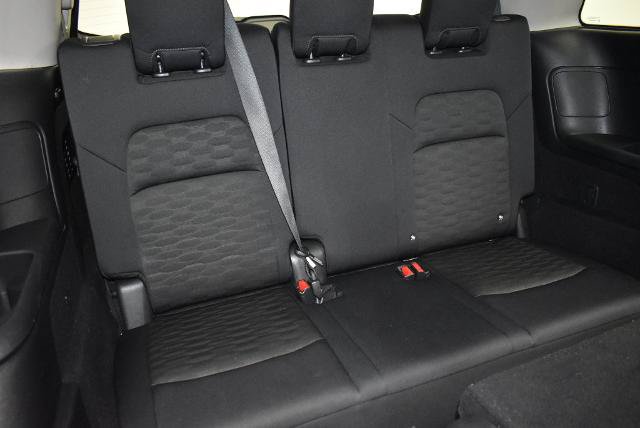 Certified 2025 Nissan Pathfinder SV FWD image 29