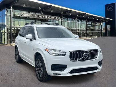 Used 2020 Volvo XC90 T6 Momentum w/ Protection Package Premier