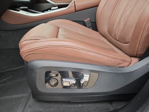 Certified 2024 BMW X5 xDrive40i w/ Executive Package image 17