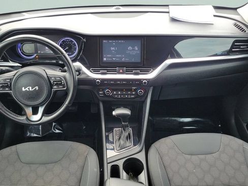 Used 2022 Kia Niro LXS FWD image 11