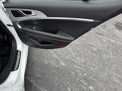 Used 2026 Genesis G70 2.5T Prestige image 16