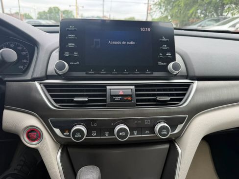 Used 2018 Honda Accord LX image 19