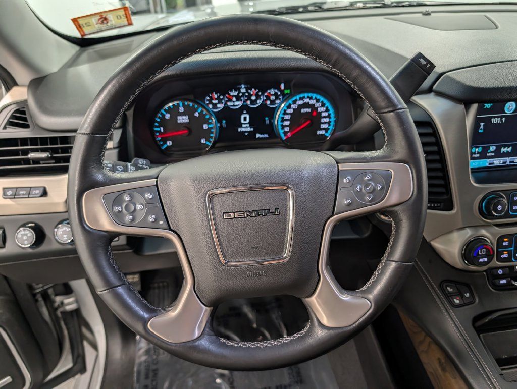 Used 2019 GMC Yukon Denali AWD/4WD image 20