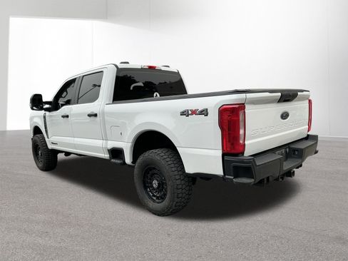 Used 2023 Ford F350 XL w/ Snow Plow Prep Package AWD/4WD image 5