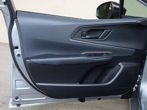 Used 2024 Toyota Prius LE FWD image 14