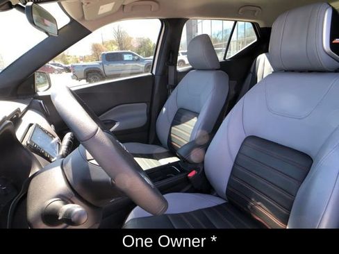 Certified 2023 Nissan Kicks SR w/ SR Premium Package FWD image 13