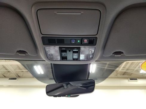 Used 2024 Honda Odyssey Touring image 20