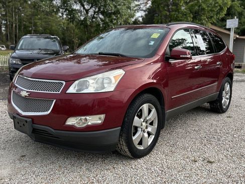Used 2011 Chevrolet Traverse LTZ AWD/4WD image 1