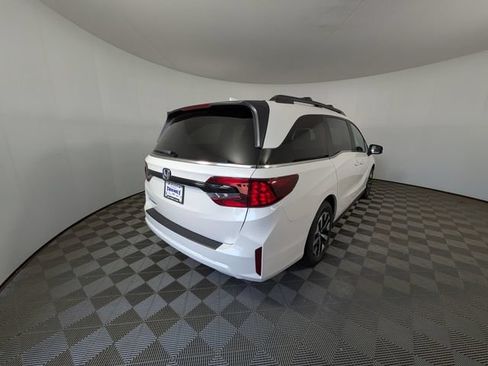 New 2026 Honda Odyssey EX-L image 3