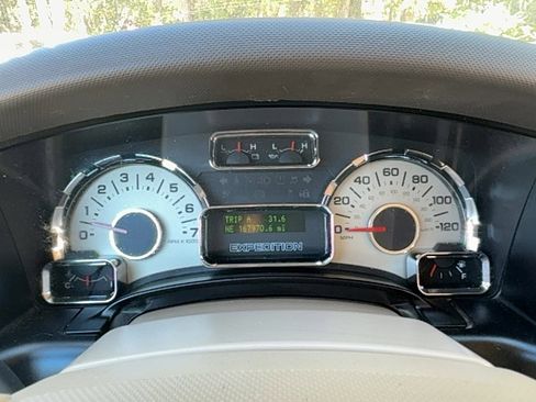 Used 2013 Ford Expedition EL XLT image 26