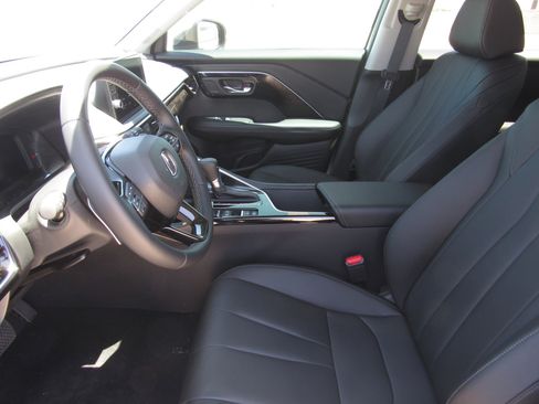 Certified 2025 Acura ADX AWD image 17