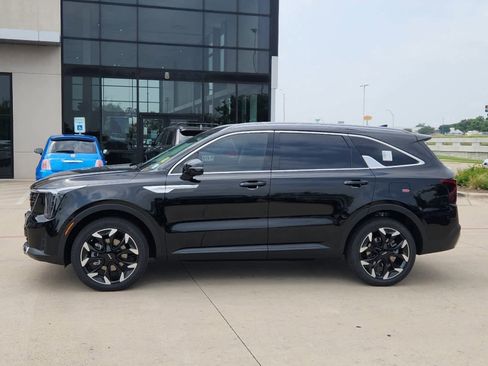 New 2026 Kia Sorento EX image 3