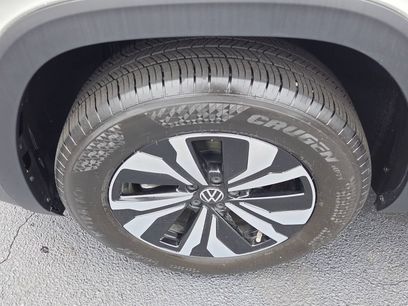 Used 2026 Volkswagen Atlas SE
