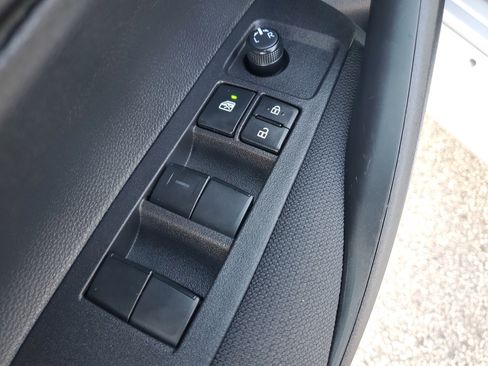 Certified 2025 Toyota Corolla LE image 18