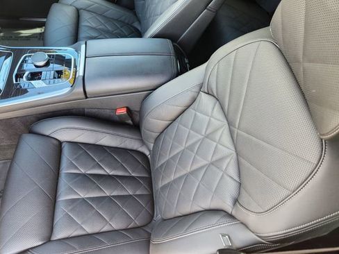 Used 2024 BMW X5 xDrive40i image 8