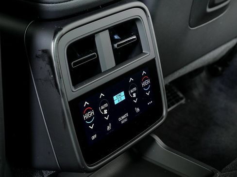 New 2026 Porsche Taycan image 19