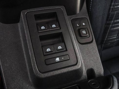 Used 2023 Ford Bronco Heritage Edition image 35