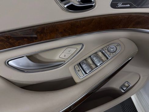 Used 2014 Mercedes-Benz S 550 Sedan image 23