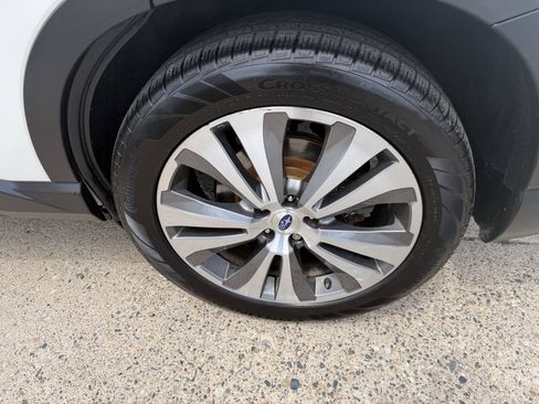 Used 2020 Subaru Ascent Premium w/ Sport Package AWD/4WD image 12