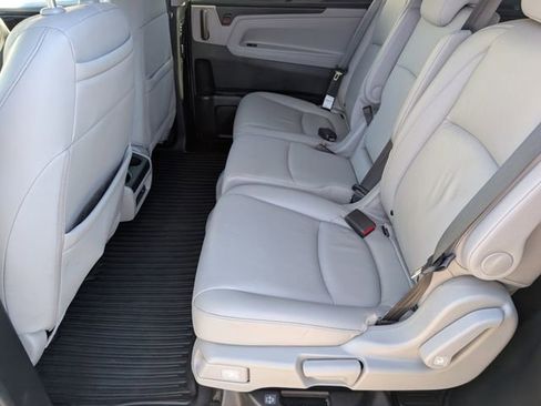 Used 2024 Honda Odyssey Touring image 30