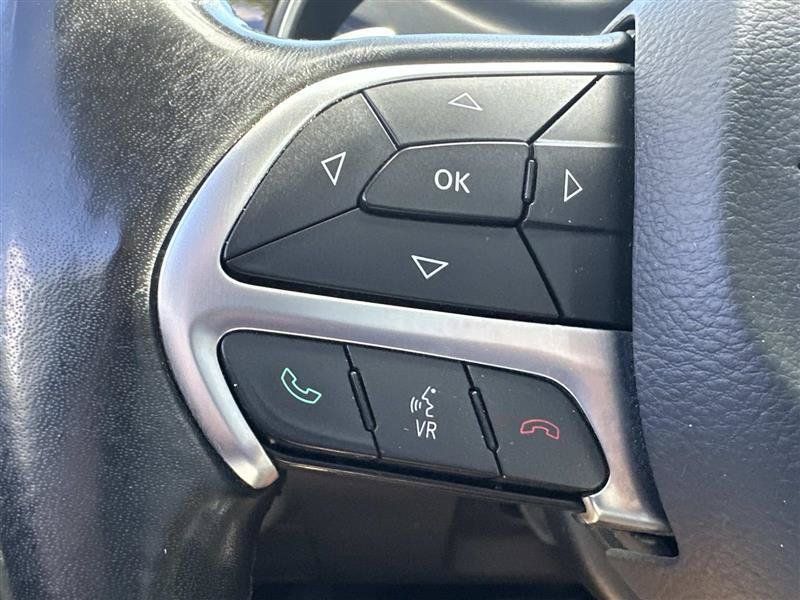 Used 2016 Chrysler 200 C w/ Sun & Sound Group FWD image 15