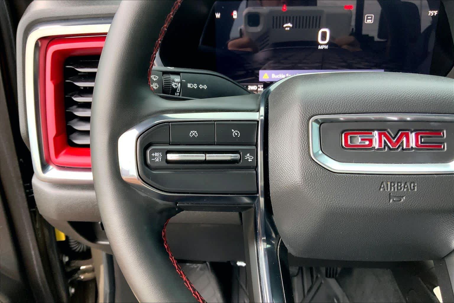 Used 2024 GMC Canyon AT4X AWD/4WD image 24