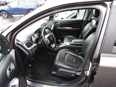 Used 2018 Dodge Journey GT w/ Driver Convenience Group image 4
