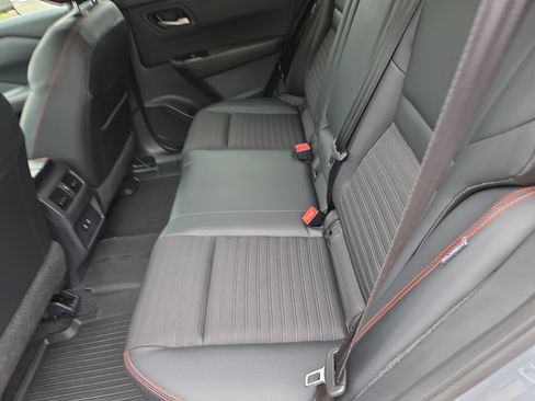 Used 2025 Nissan Rogue SV w/ Rock Creek Premium Package AWD/4WD image 7