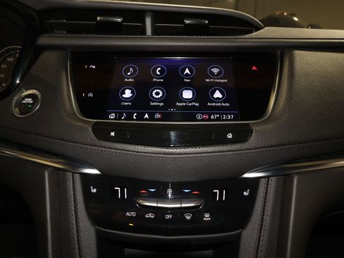 Certified 2025 Cadillac XT5 Premium Luxury image 16