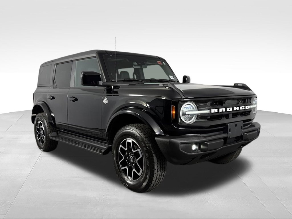 Used 2025 Ford Bronco Outer Banks AWD/4WD image 4