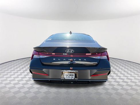New 2026 Hyundai Elantra Limited image 6