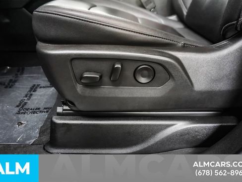 Used 2025 Chevrolet Tahoe LT AWD/4WD image 33