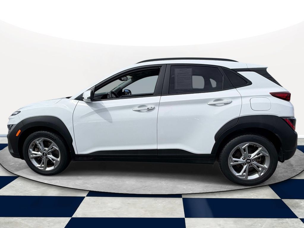 Certified 2023 Hyundai Kona SEL w/ Winter Weather Package AWD/4WD image 3